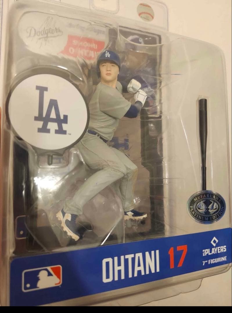 Shohei Ohtani 7インチフィギュア LA Dodgers 希少カラー