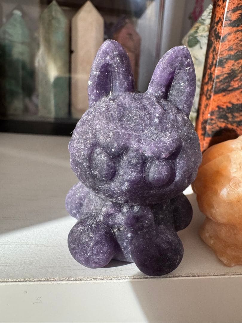 天然石 ラブブ カービング