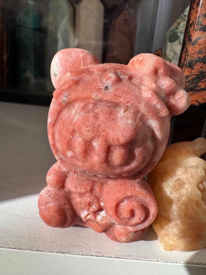 天然石 ラブブ カービング