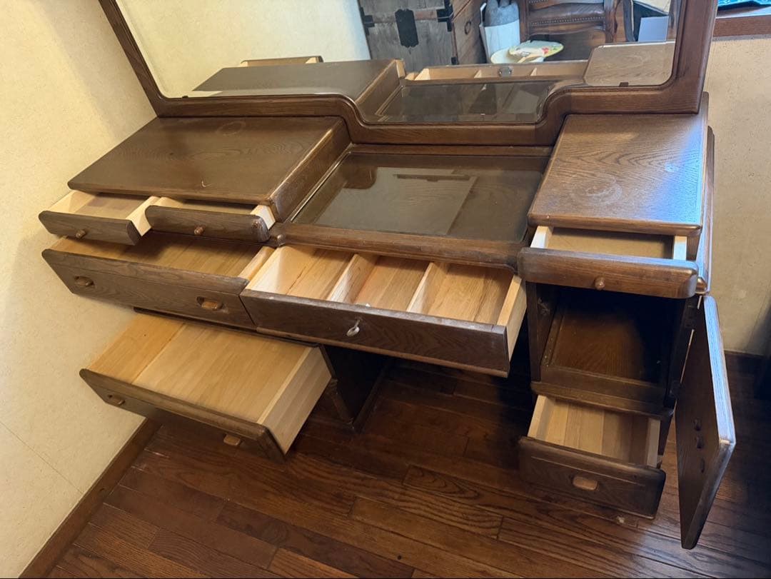 家具　鏡台ドレッサー杢目天然無垢？巨匠作品芸術美術骨董アンティーク　コンセント付