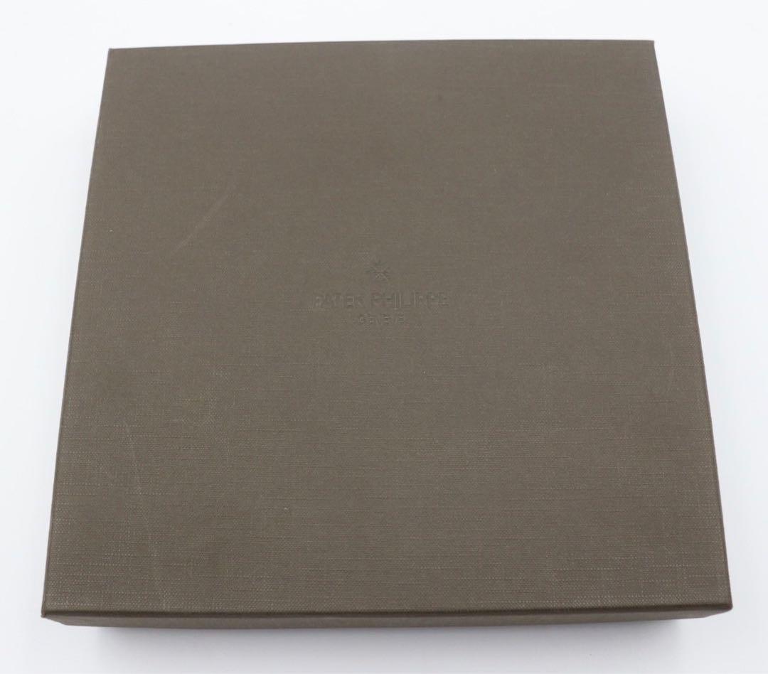 パテックフィリップ　スクエアトレイ　プレート　2017年　白い花　ノベルティ