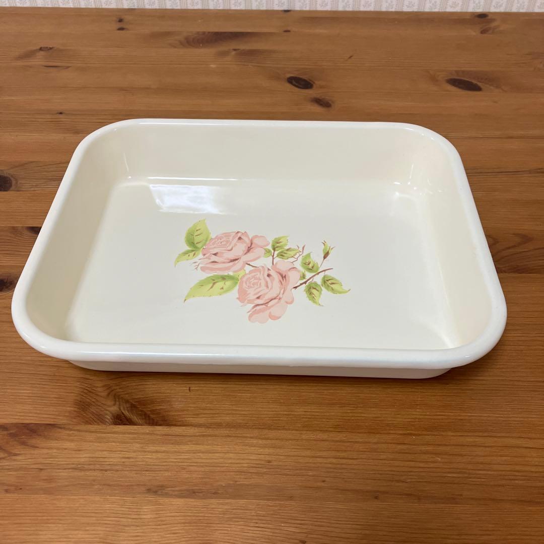 イマン　ダイアナローズ　ミディ缶・バット