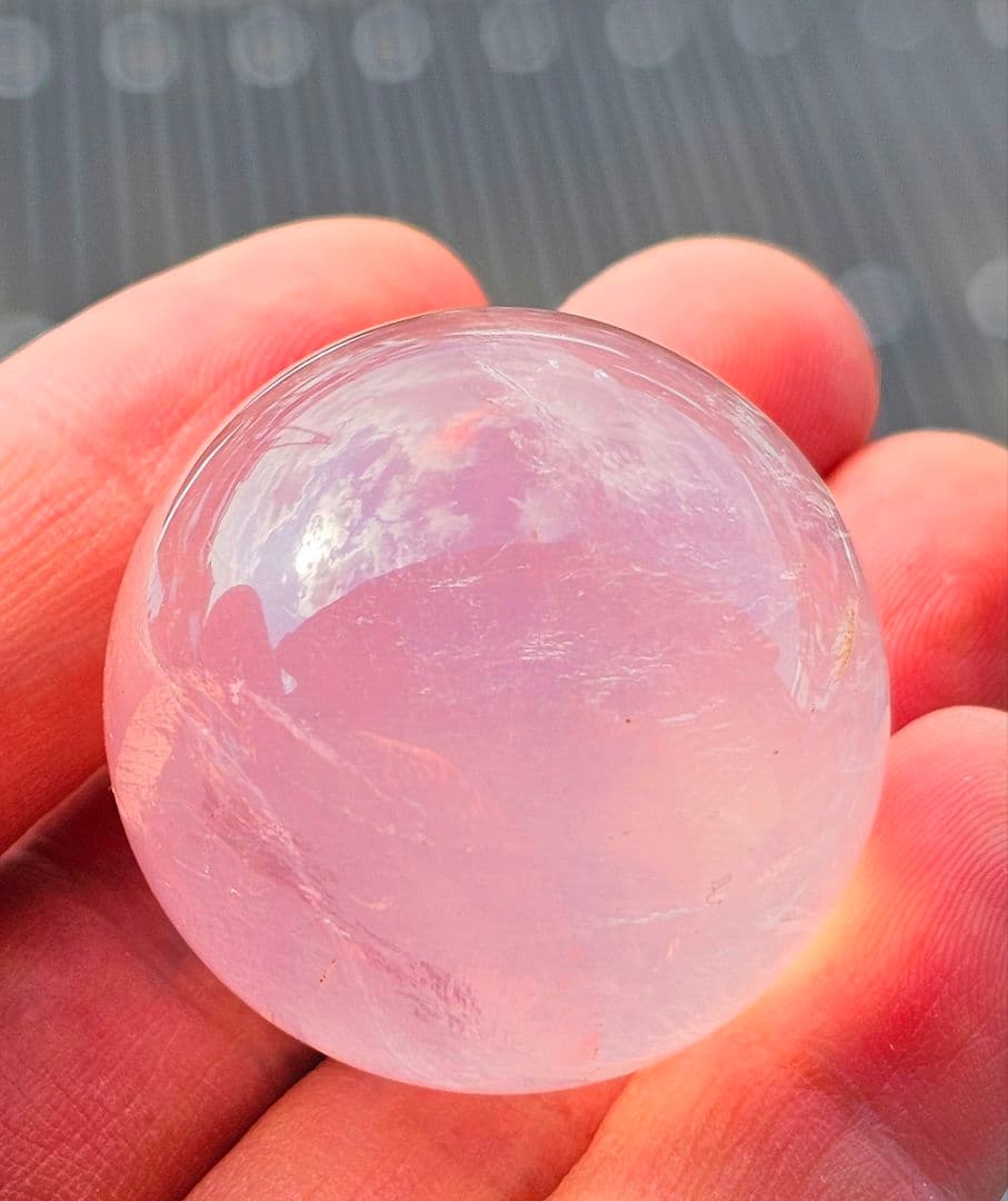 約50g以上あり‼️マダガスカル産 スターローズクォーツ 丸玉