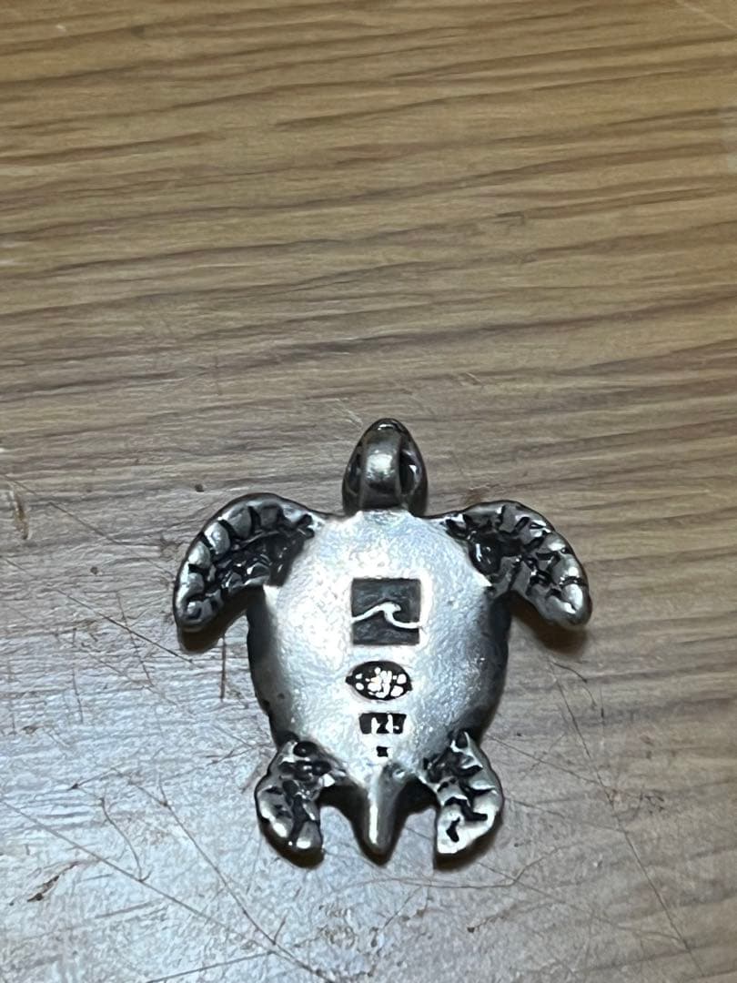 ハワイアンジュエリー　アンティーク　タートル　亀　チャーム　ヘッド