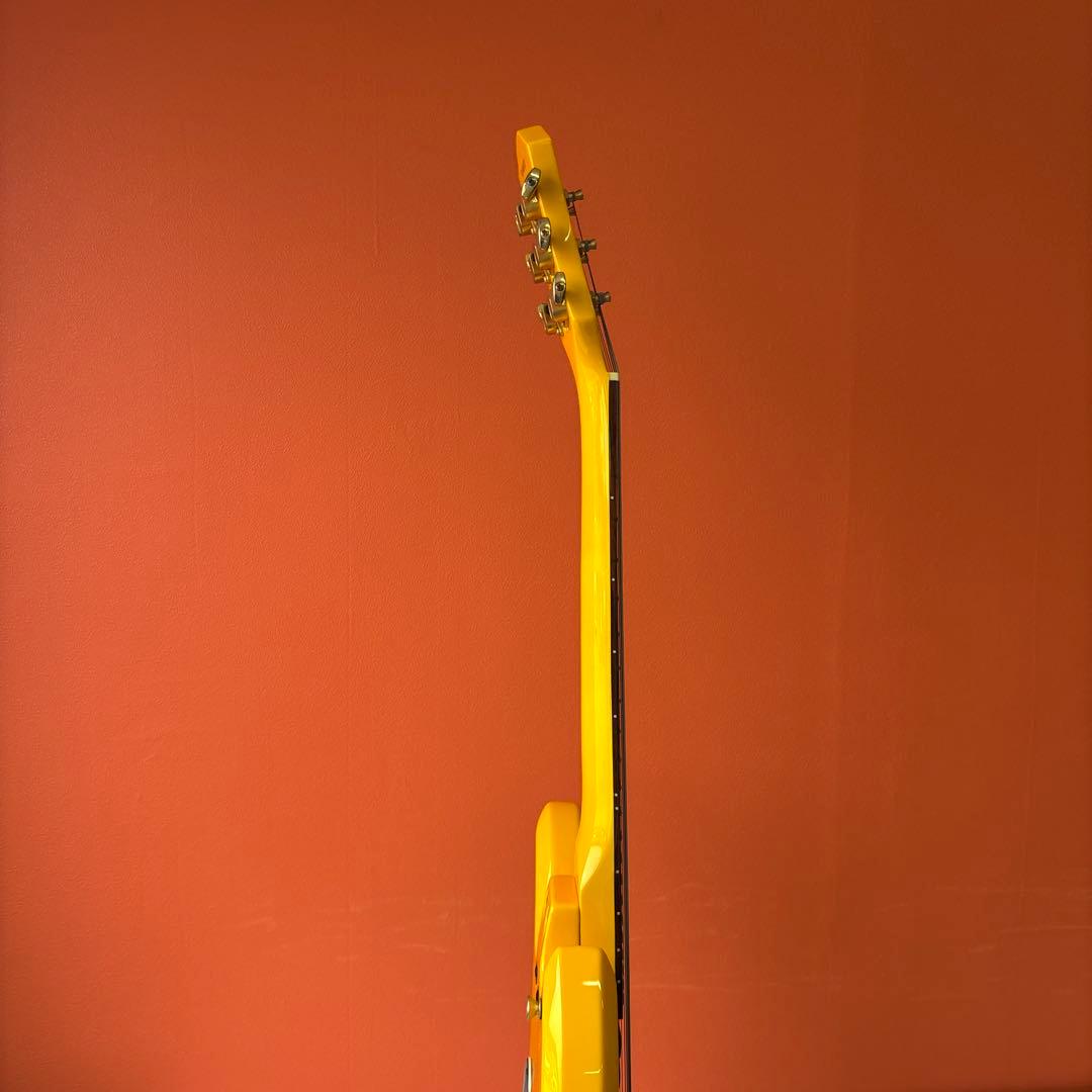 BURNY FERNANDES イエローハートYH-JR hide アンプ内蔵 - メルカリ