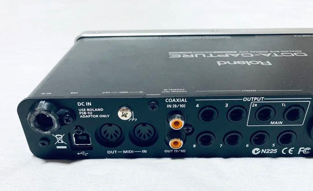 Roland OCTA-CAPTURE UA-1010オーディオインターフェース