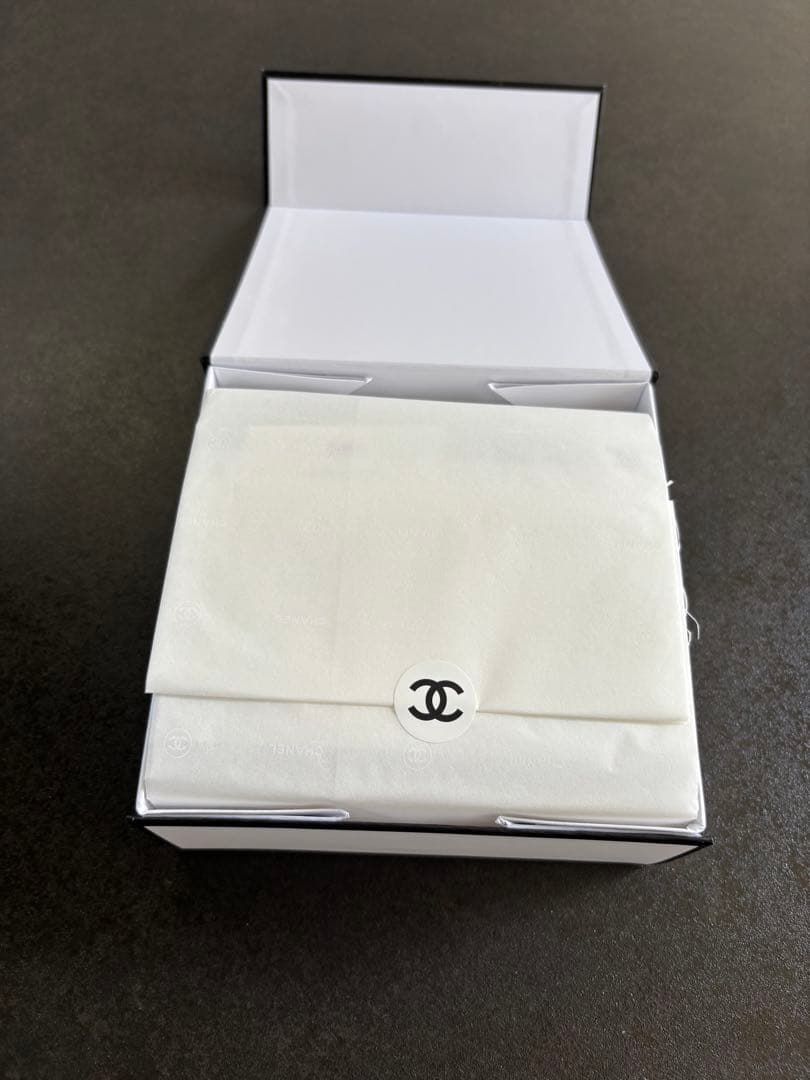 値下げ【新品】CHANEL マスクN1 ドゥシャネル　コスメ　ギフト