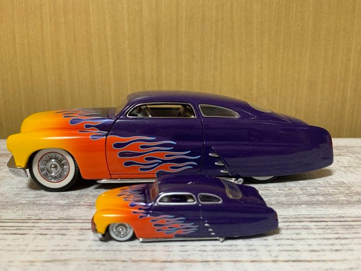 アメリカングラフィティー ホットウィール レジェンド 49 MERCURY