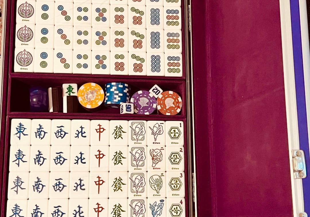 海外コンビニコラボ公式限定商品　《エヴァ》麻雀セット　新品