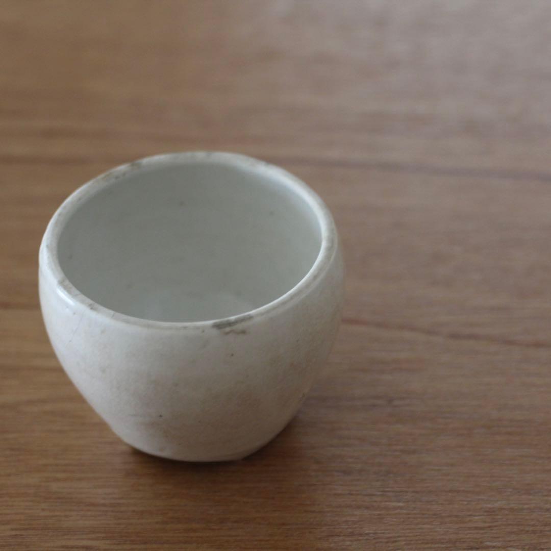 李朝白磁 小壺（香炉・酒器 見立て） 骨董 古道具 - メルカリ