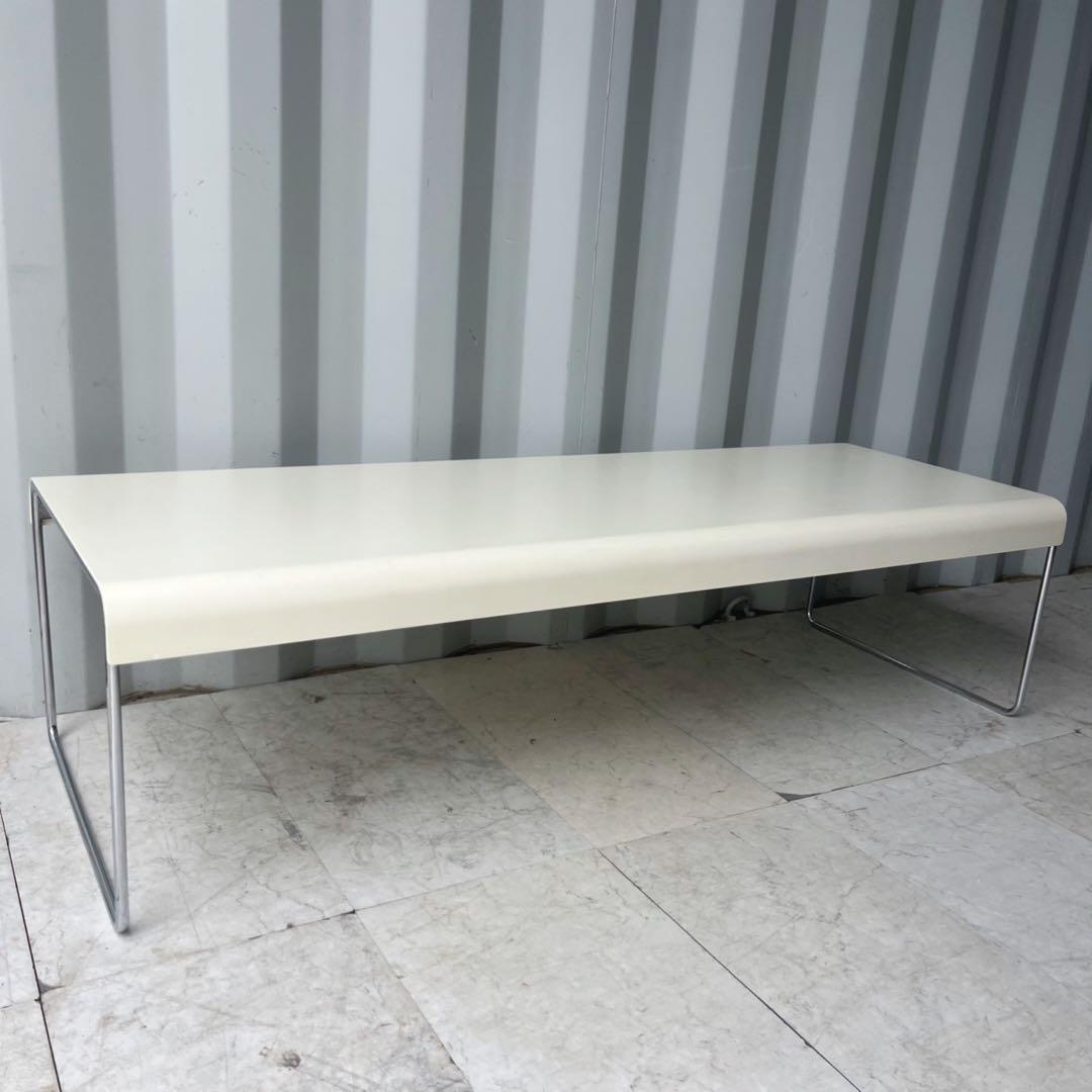 取付無料！カッシーナ ピエロ・リッソーニ ZAP ホワイトスチールローテーブル✨