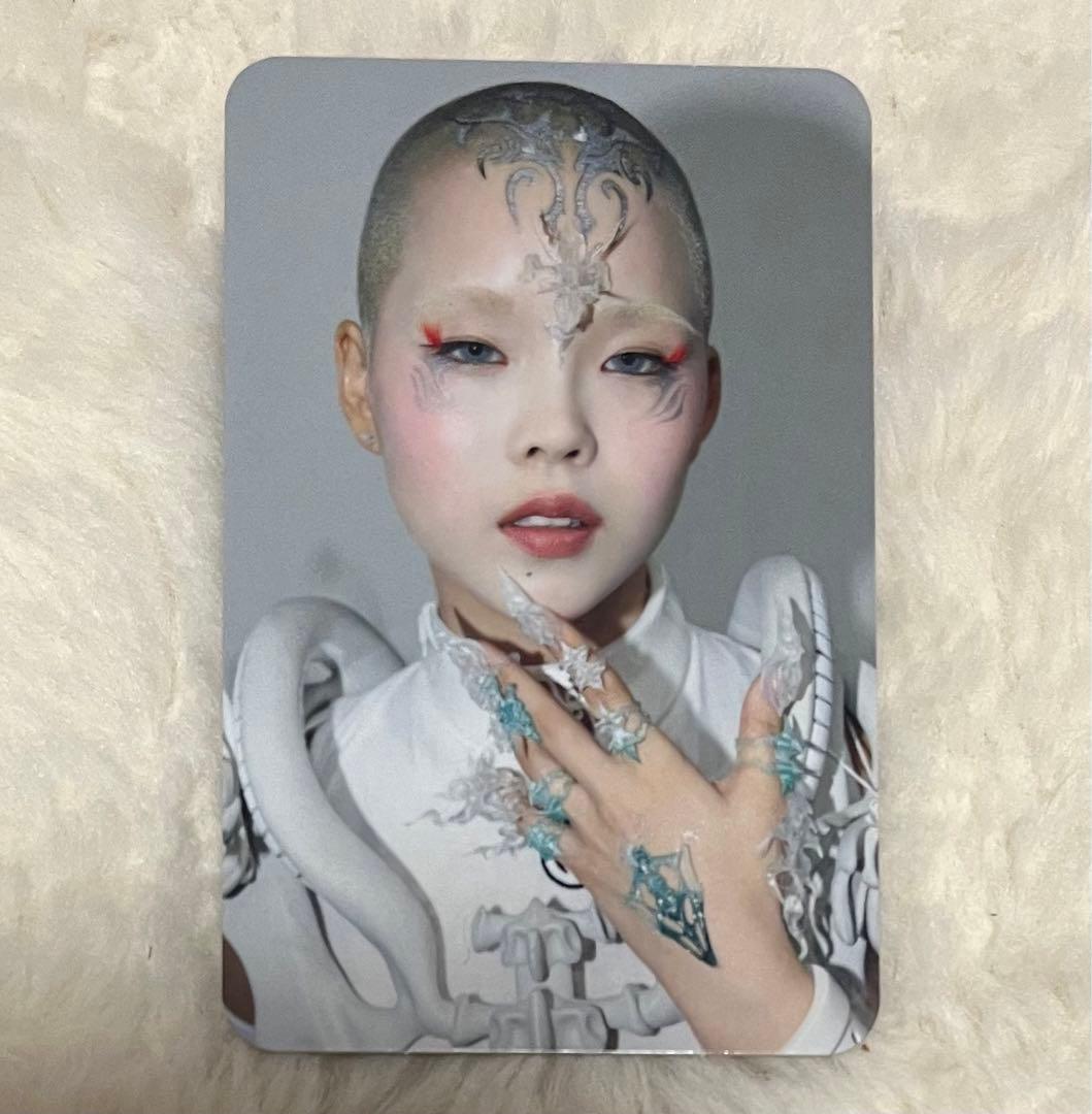 XG AWE 封入 トレカ COCONA ココナ - メルカリ