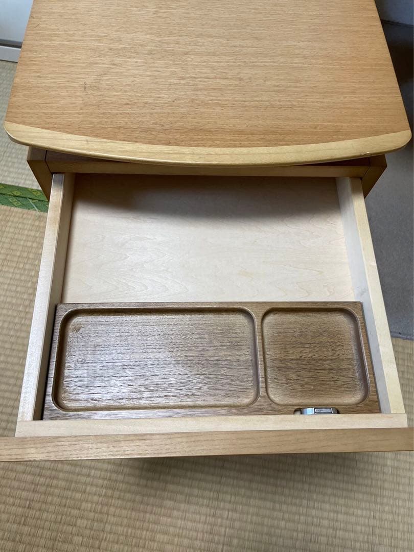 ❸カリモク ボナシェルタ ワゴン（学習机）