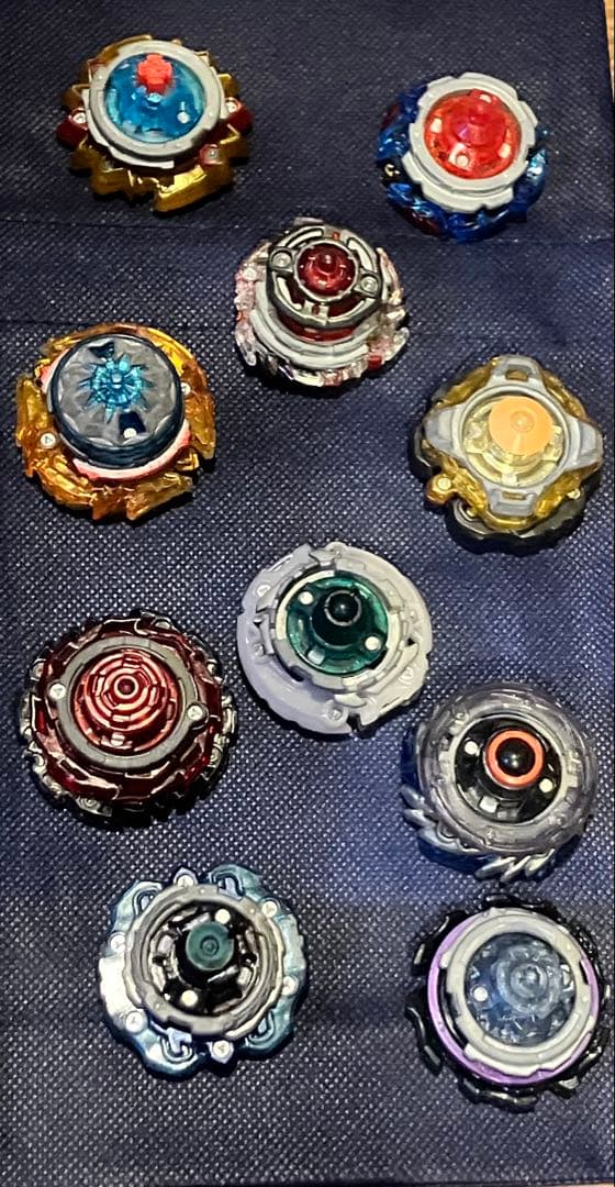 ベイブレード 31個 パーツバラバラ まとめ売り