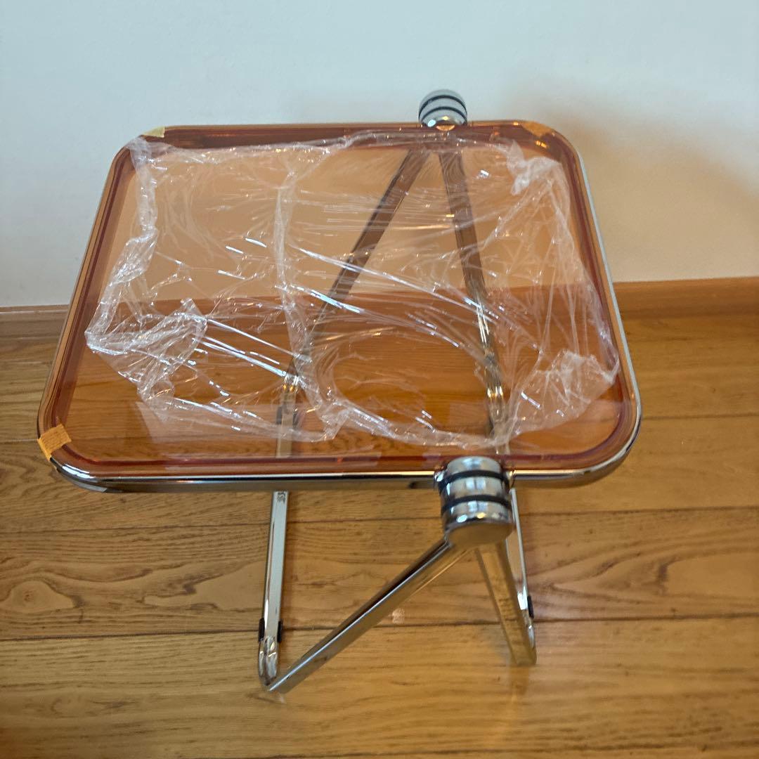 サイドテーブル・ナイトテーブル・ローテーブル Made in I Folding modern acrylic table
