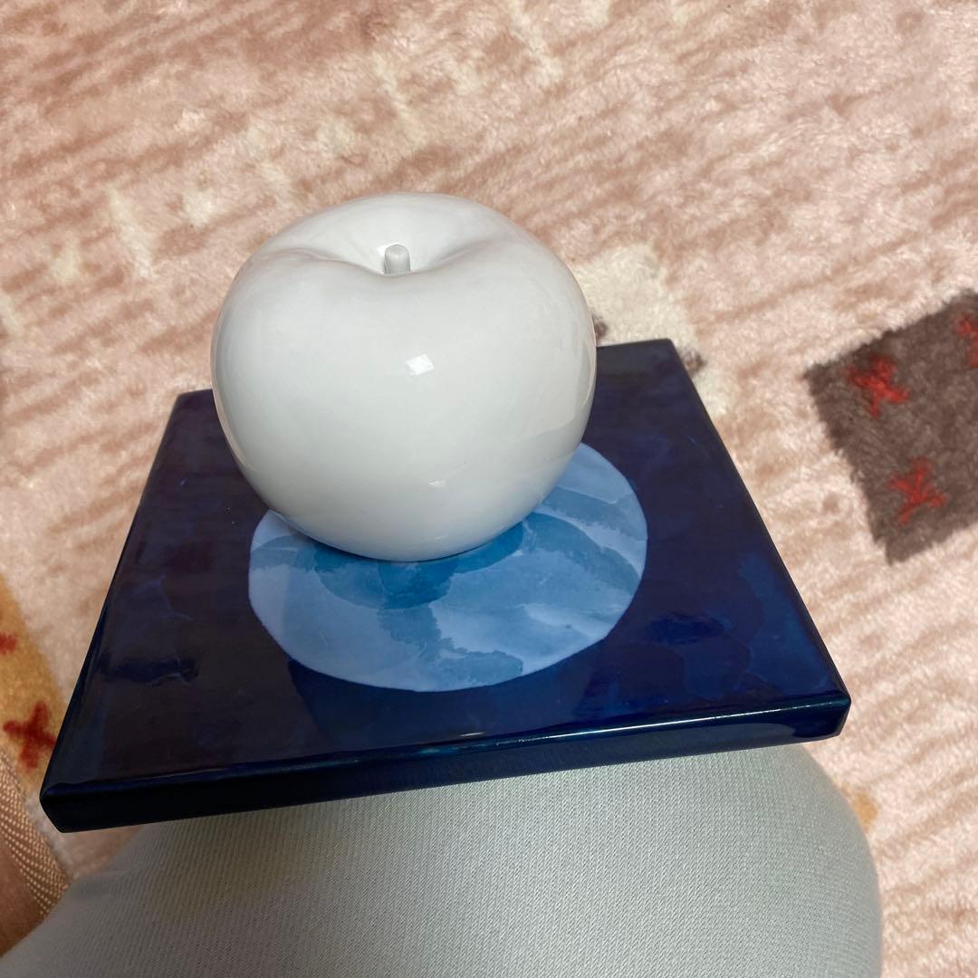 リンゴ型陶器オブジェ