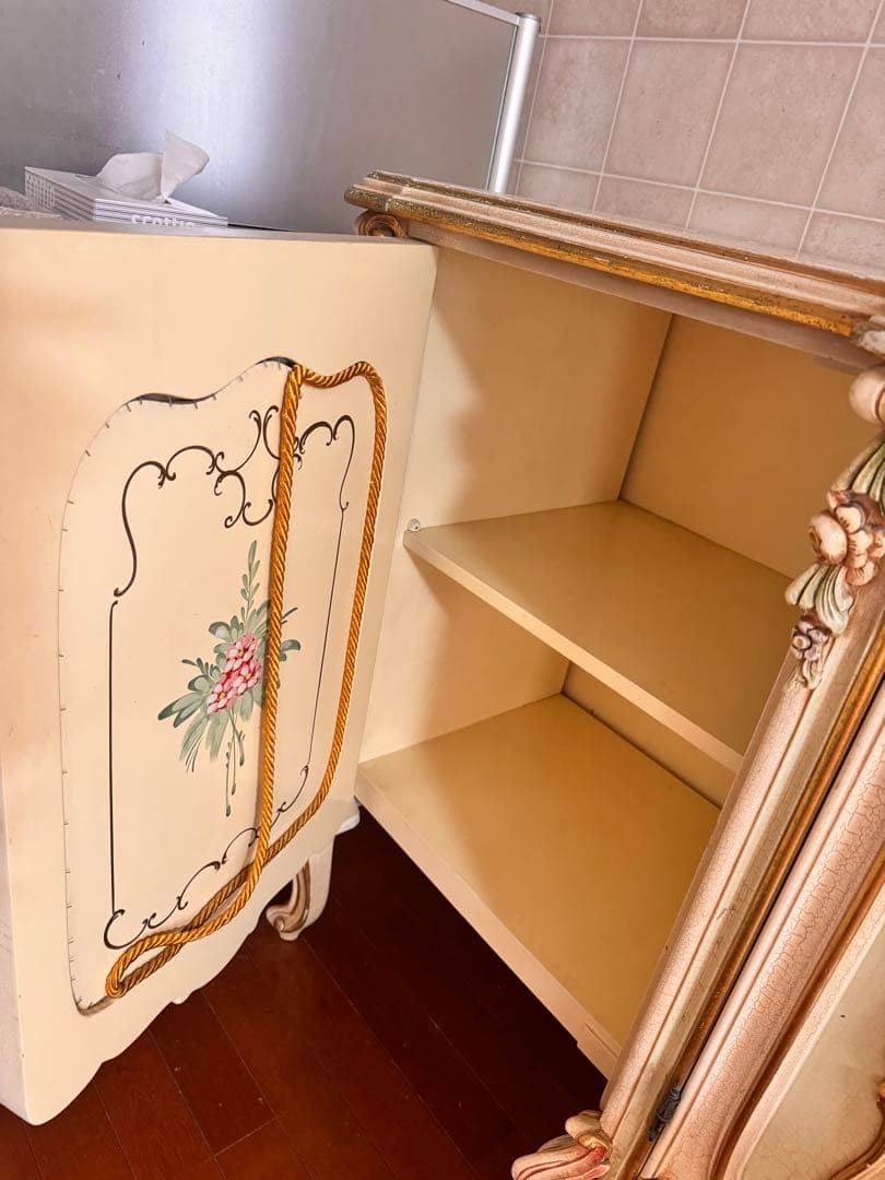 姫系アンティーク　特価　ロココ　高級イタリア　チェスト　タンス　シリック❓