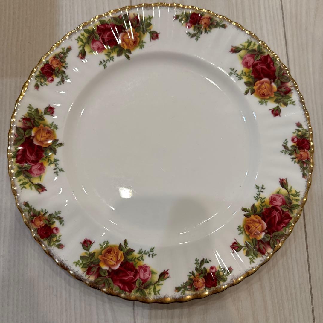 ロイヤルアルバード　ディナー皿