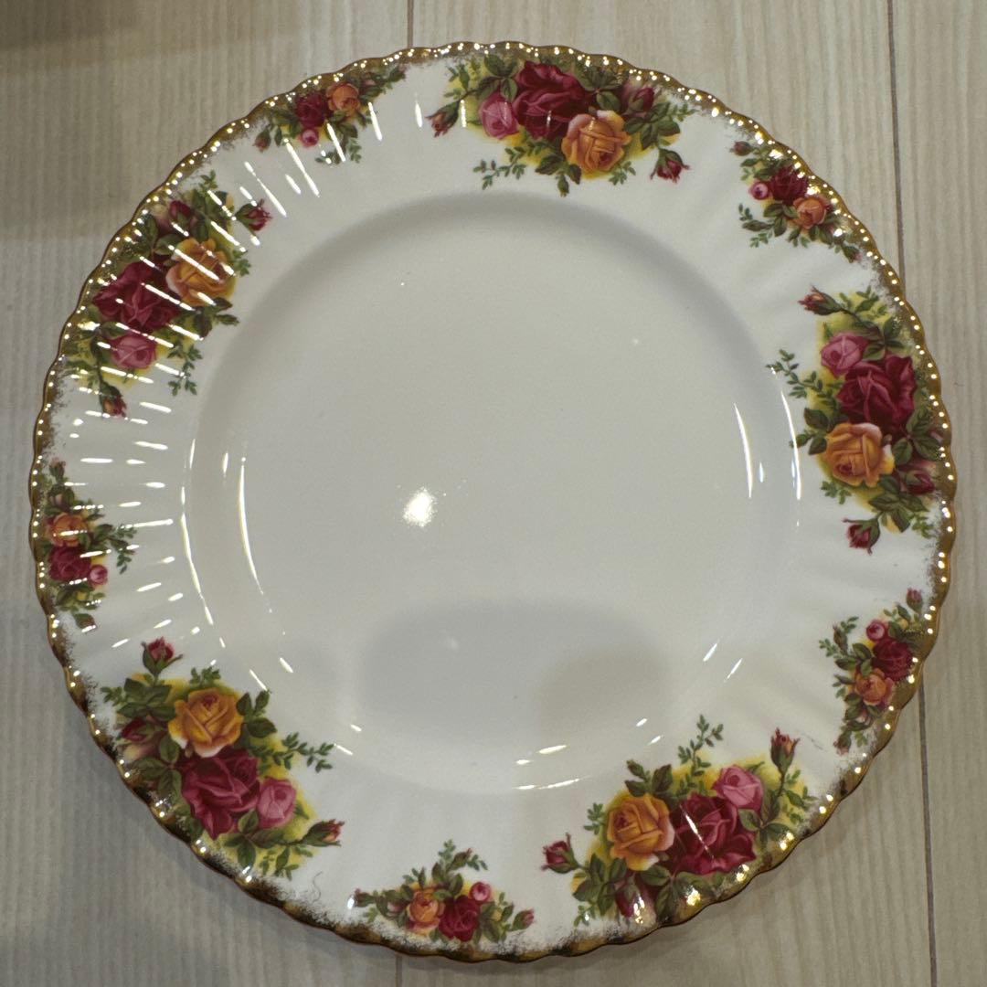 ロイヤルアルバード　ディナー皿