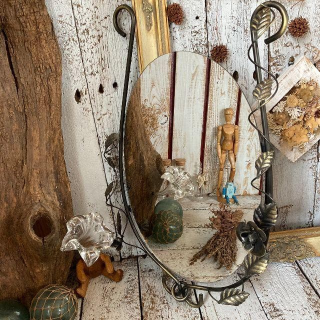 ちま*アイアン フレーム ウォールミラー*フラワー 葉 鉄細工 壁掛け鏡