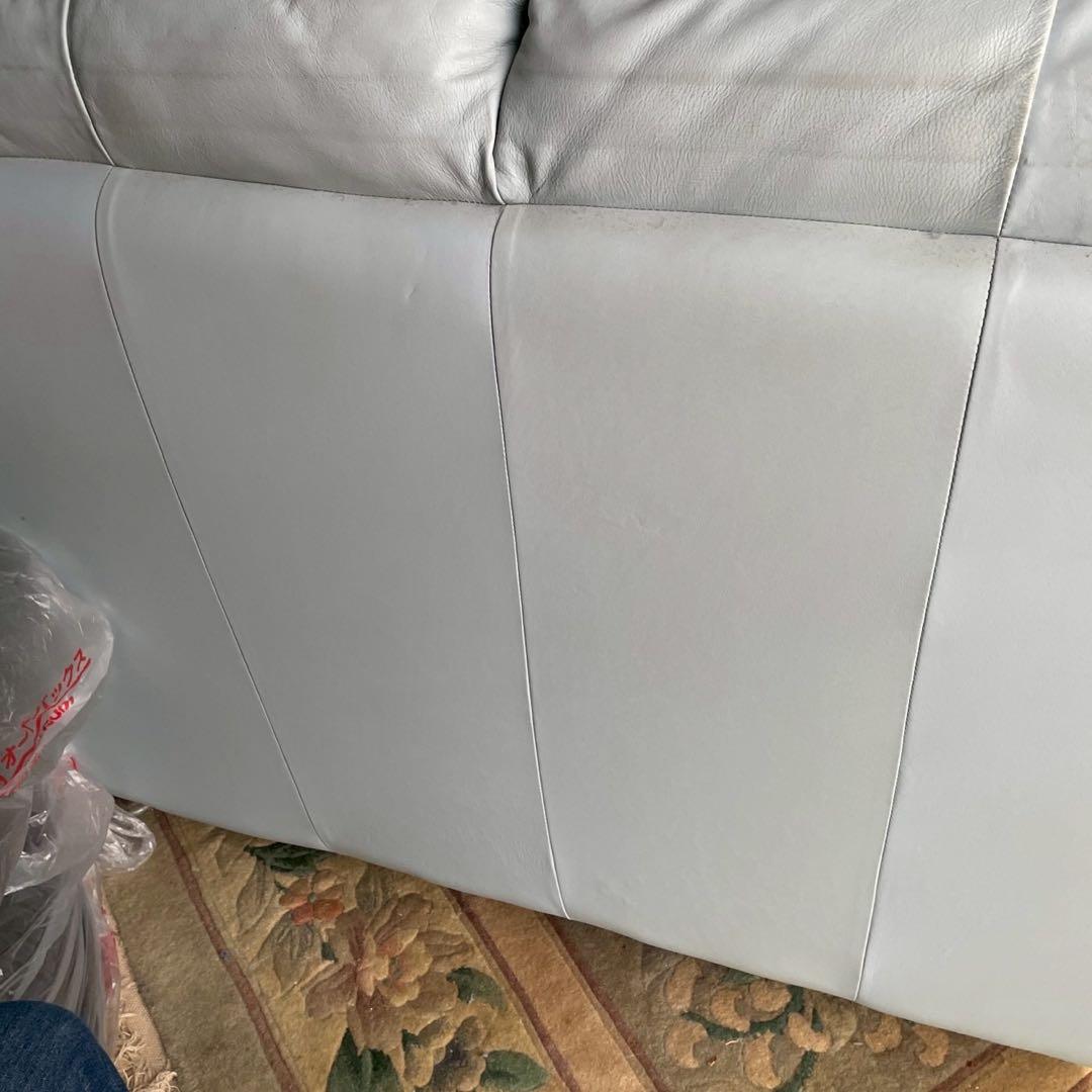 ライトブルー レザー 2人掛けソファ