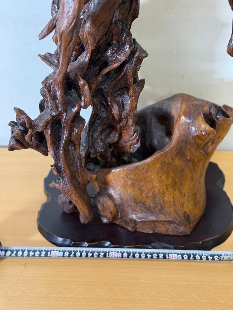 木製抽象彫刻 ダークブラウン