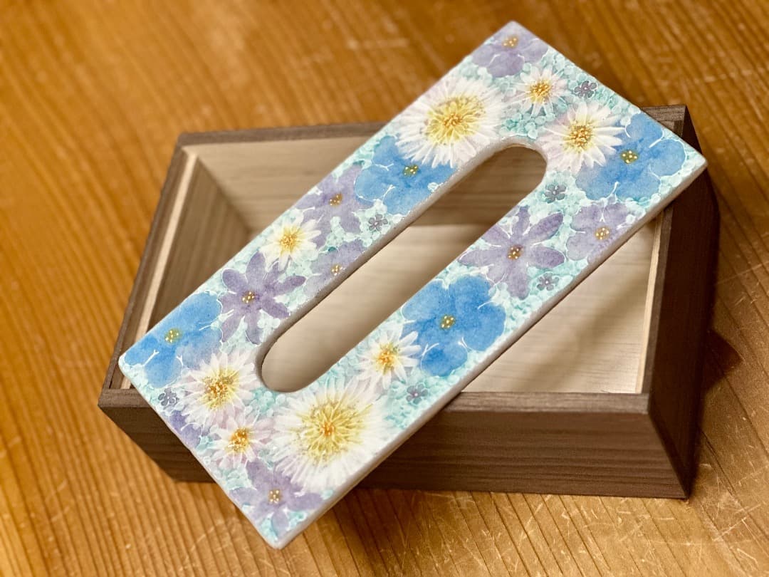 【値下げ】新品　工房ゆずりは　ティッシュBOX　カバー　花柄　プレゼントゆー04