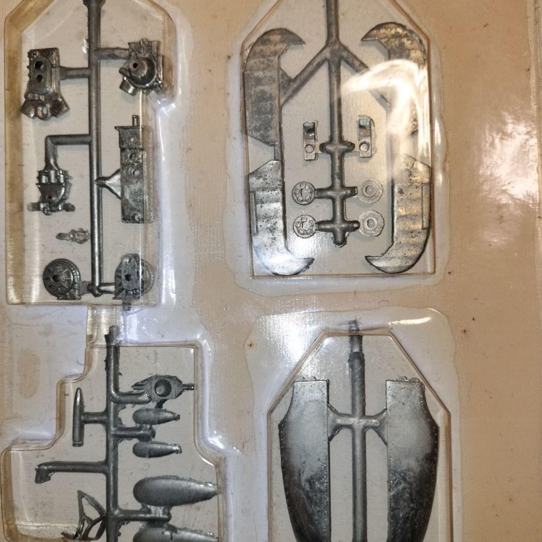 メタルキット カサディオ 1/48 スピットファイア F.XIV E