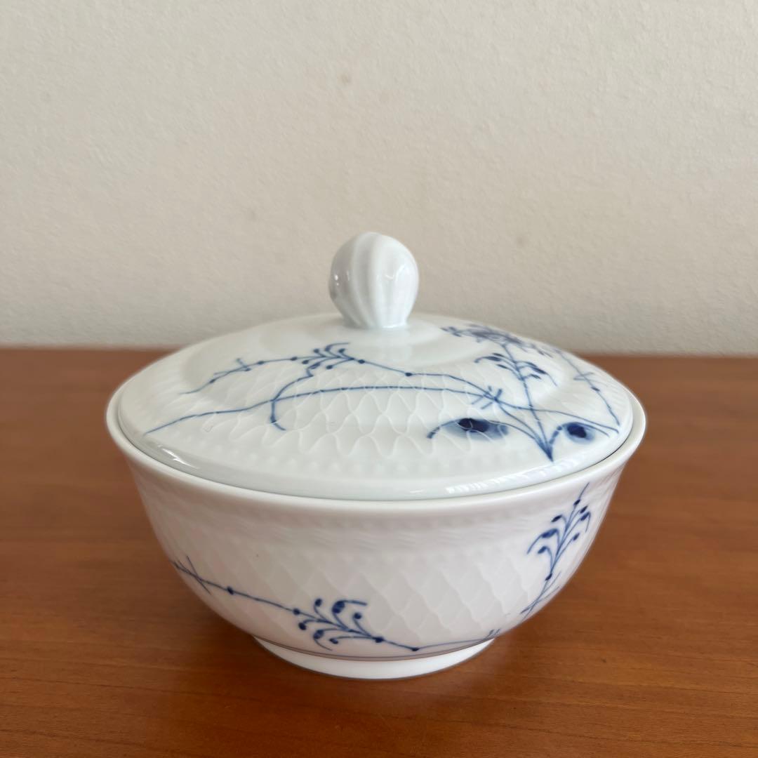 ☆極美品☆ロイヤルコペンハーゲン ブルーパルメッテ 蓋付きボウル&ソーサー ペア