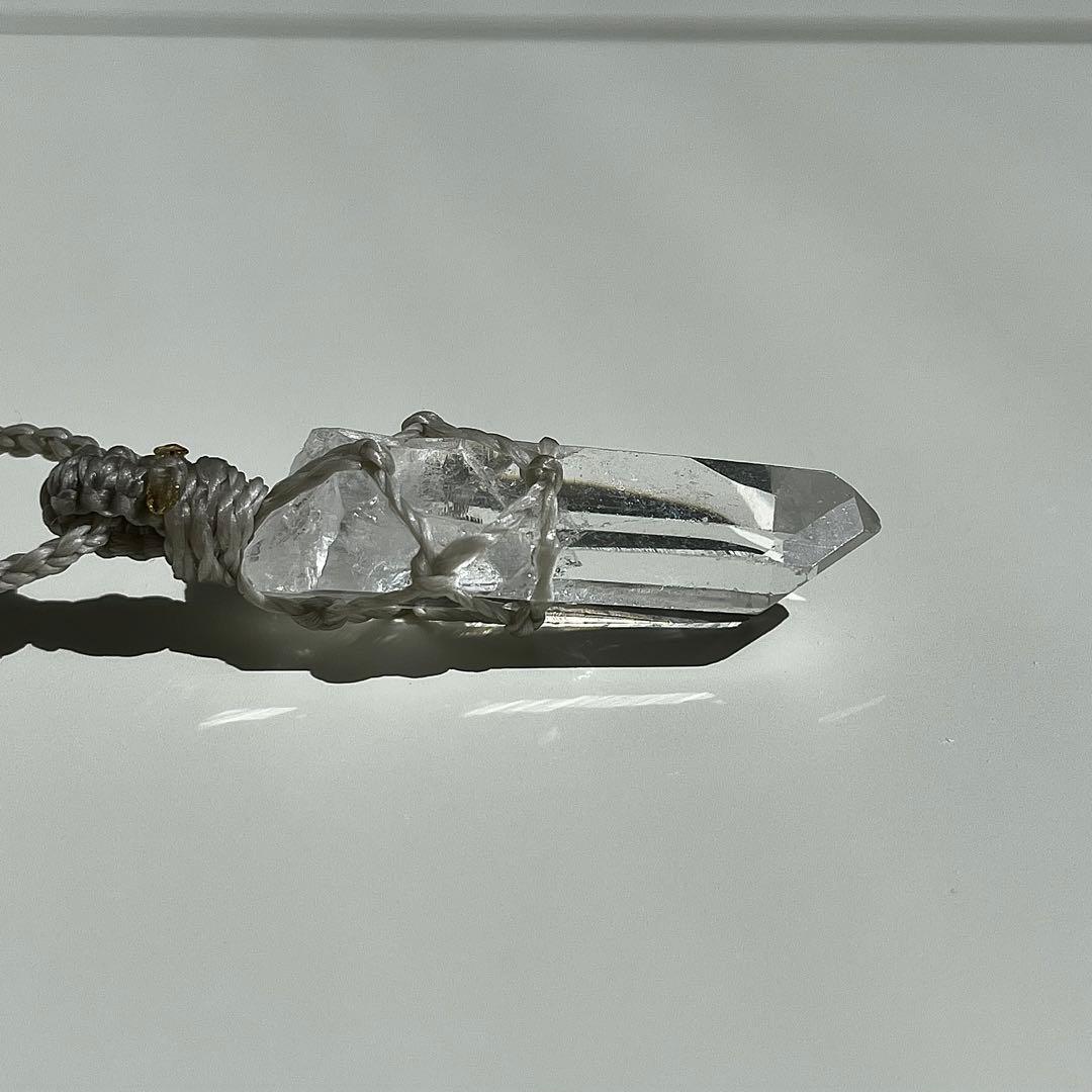 ヒマラヤ水晶 マカルー産 ＊ マクラメペンダント ネックレス ④