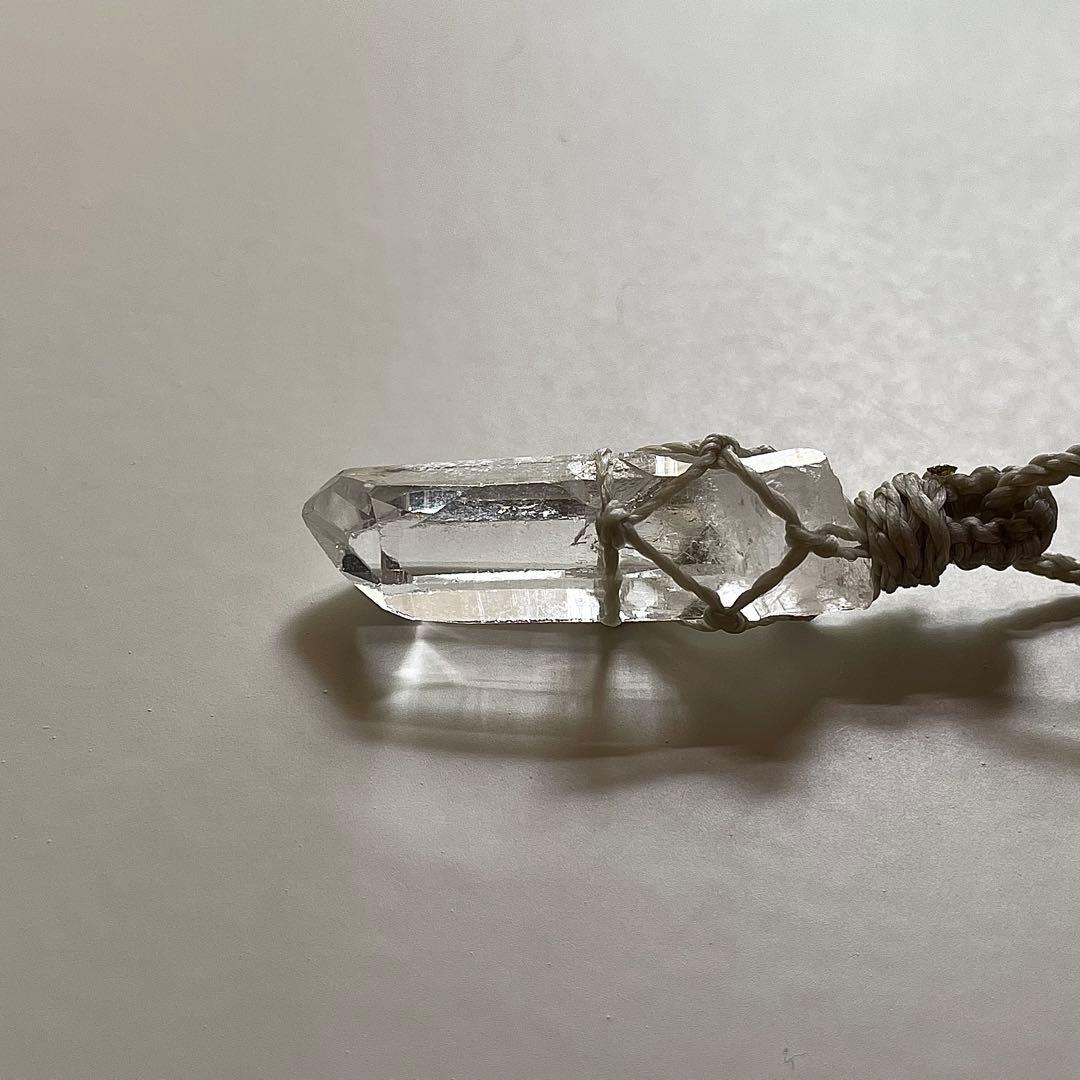 ヒマラヤ水晶 マカルー産 ＊ マクラメペンダント ネックレス ④