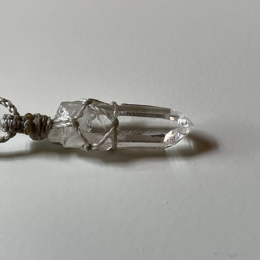 ヒマラヤ水晶 マカルー産 ＊ マクラメペンダント ネックレス ④