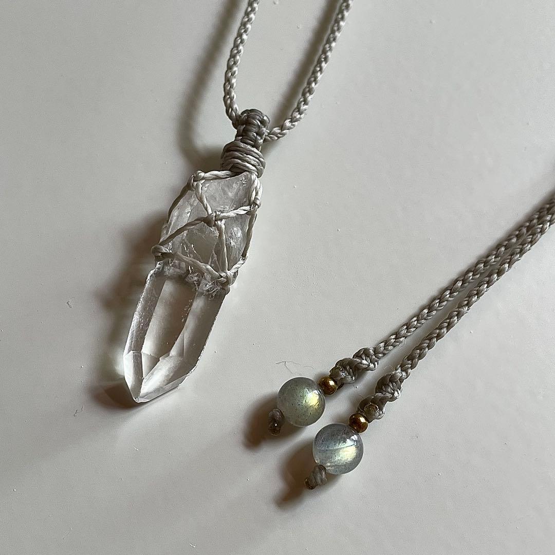 ヒマラヤ水晶 マカルー産 ＊ マクラメペンダント ネックレス ④