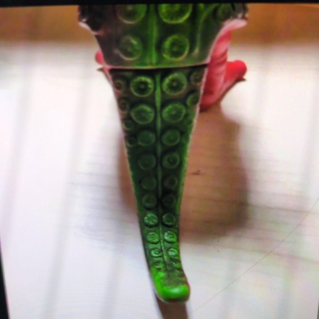 ブルマァク.ソフビ.タッコング。