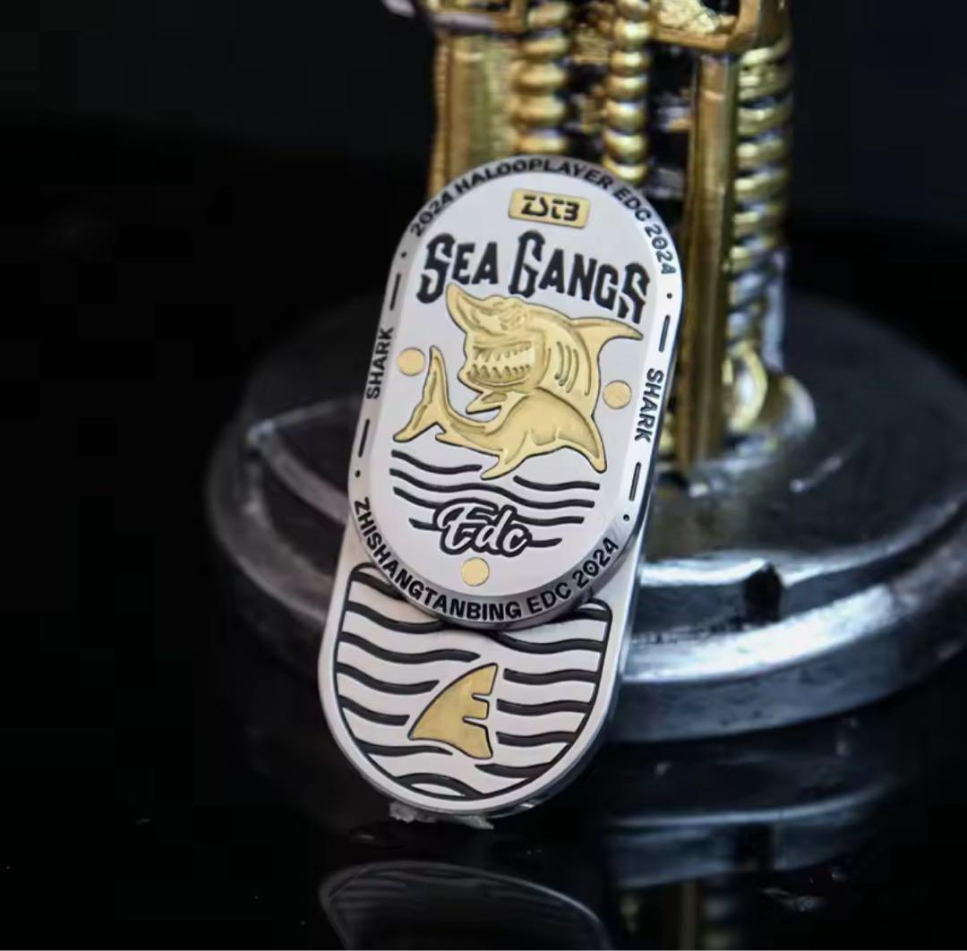 フィジェットトイ フィジェットスライダー Shark EDC - メルカリ