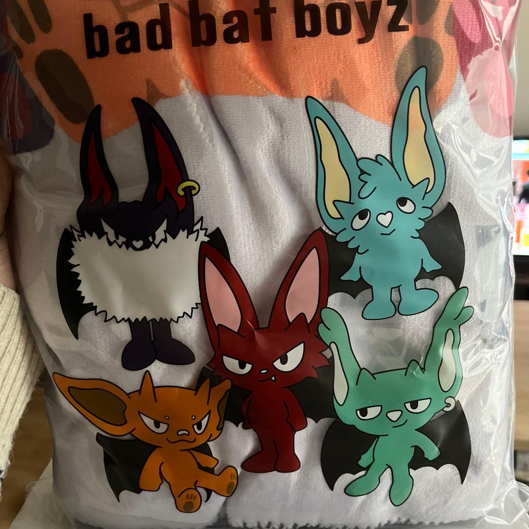 新品未開封】BB5 コムドット ブランケット アウトラインなし - メルカリ