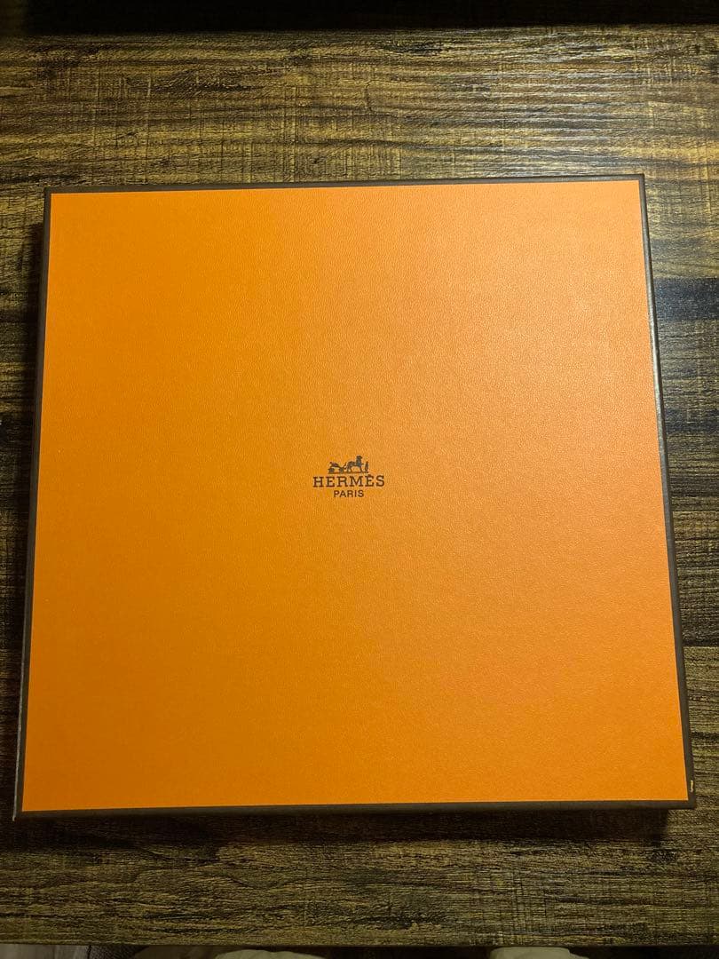 エルメス HERMES 皿　花柄　陶器