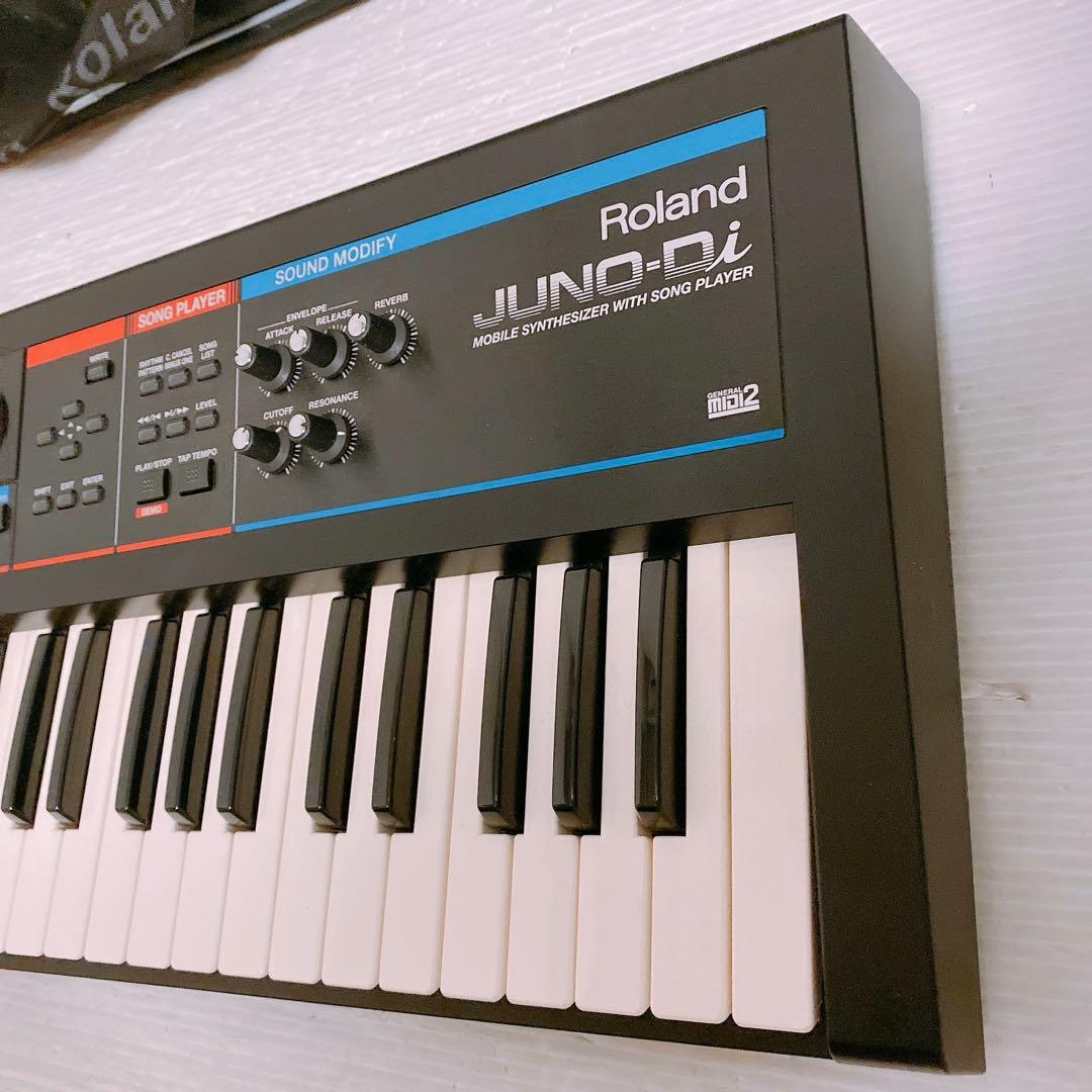 Roland JUNO-Di シンセサイザー ソフトケース付属　②