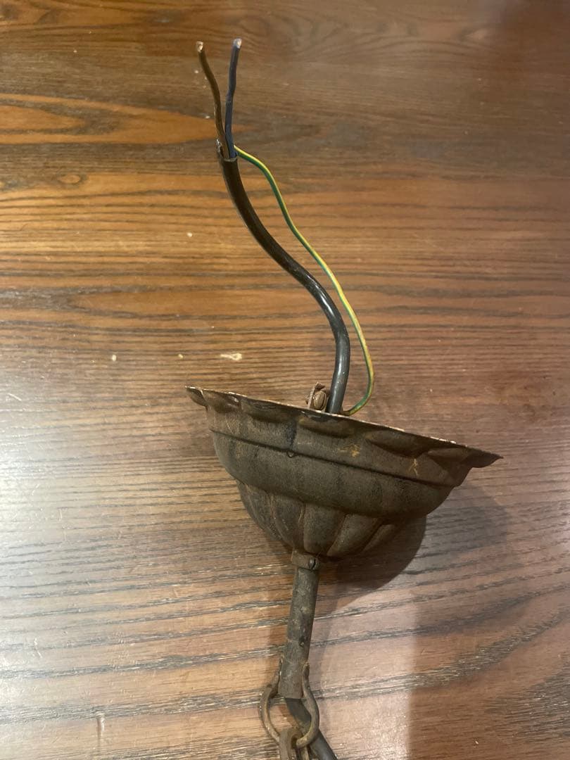 ヨーロッパ　クラシック ペンダントランプ　アイアン　ガラス 陶器　ランタン型