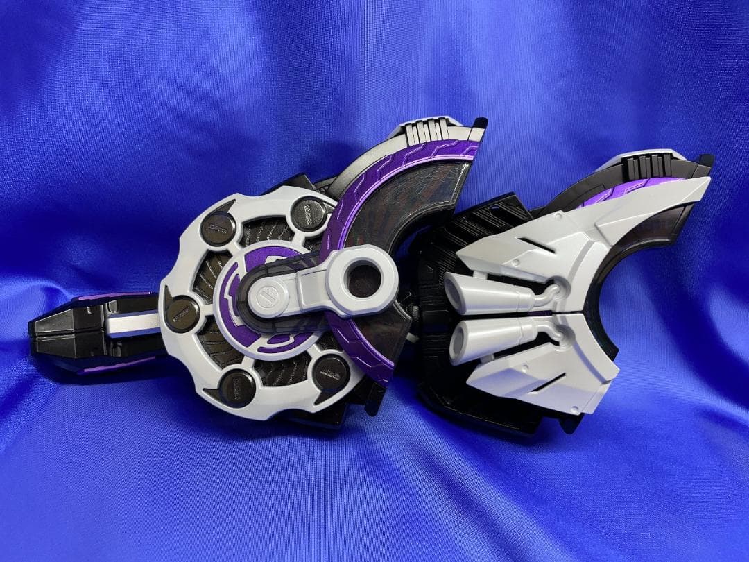 仮面ライダー　ジーン（レーザーレイズライザー）風　レイズバックル 重塗装セット