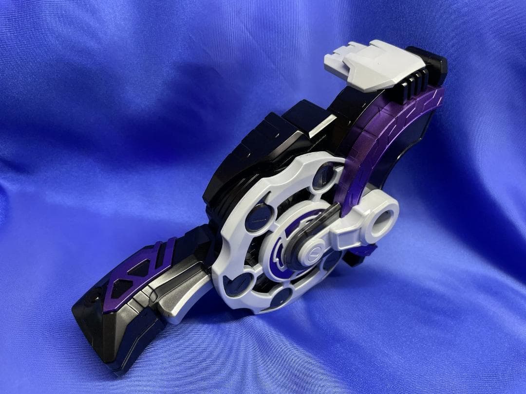 仮面ライダー　ジーン（レーザーレイズライザー）風　レイズバックル 重塗装セット