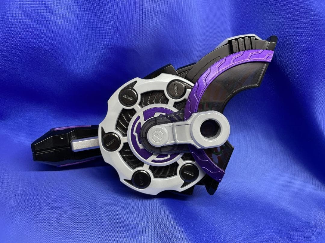 仮面ライダー　ジーン（レーザーレイズライザー）風　レイズバックル 重塗装セット