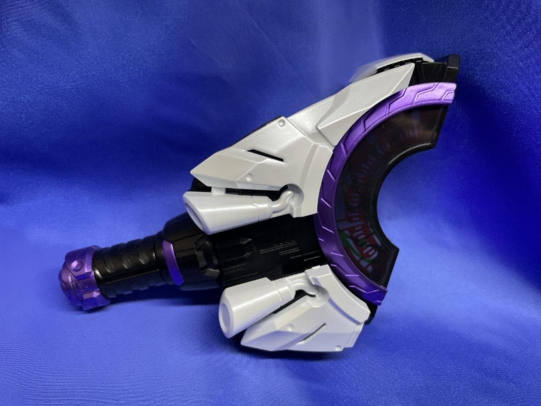 仮面ライダー　ジーン（レーザーレイズライザー）風　レイズバックル 重塗装セット