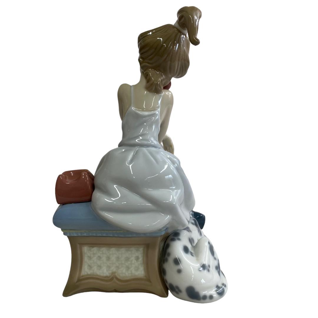 yj37 LLADRO リヤドロ No.5466 『大事な電話』 少女 犬 置物 - メルカリ