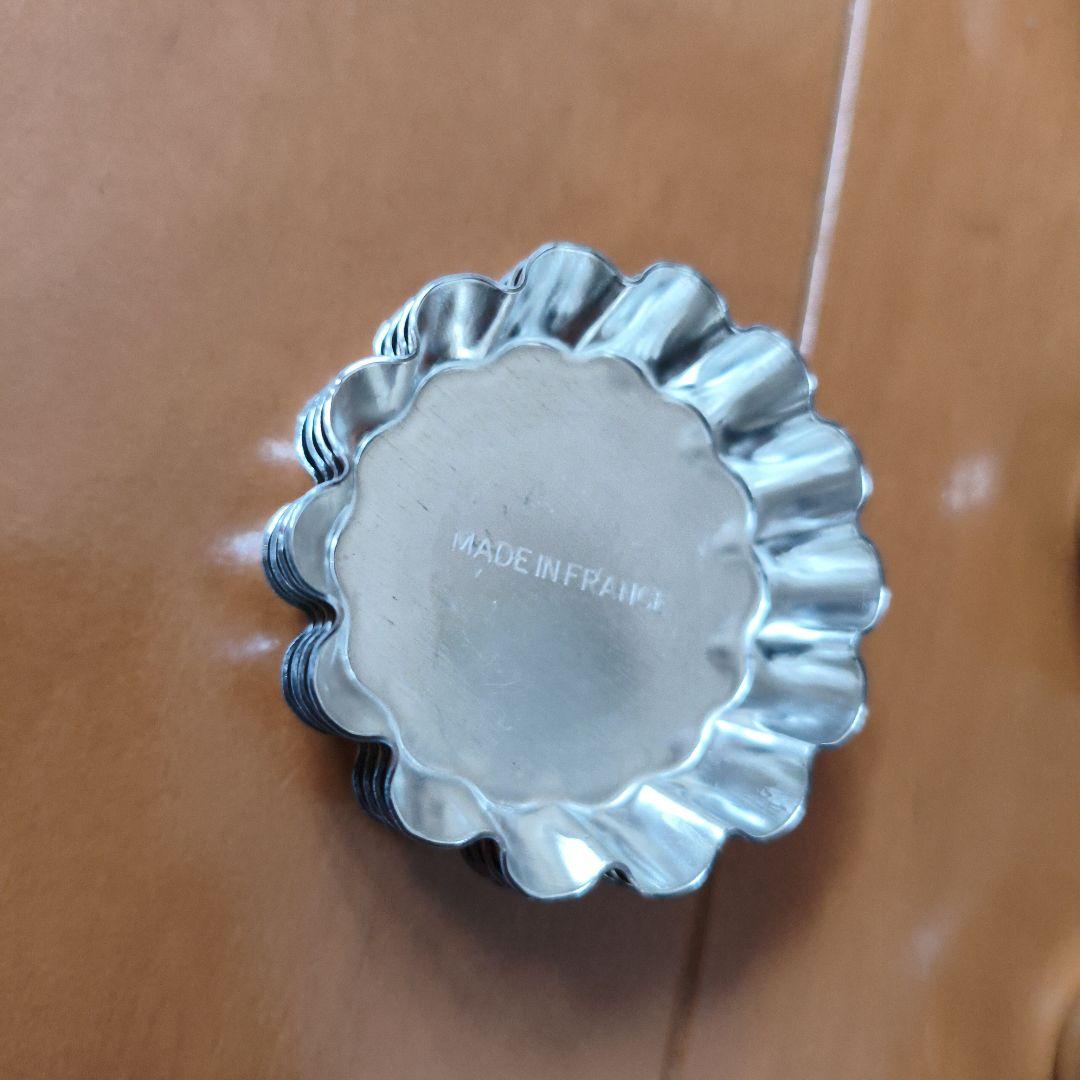 ブリキ製ベーキングモールドカップ 料理アート ミニタルト缶 フランス