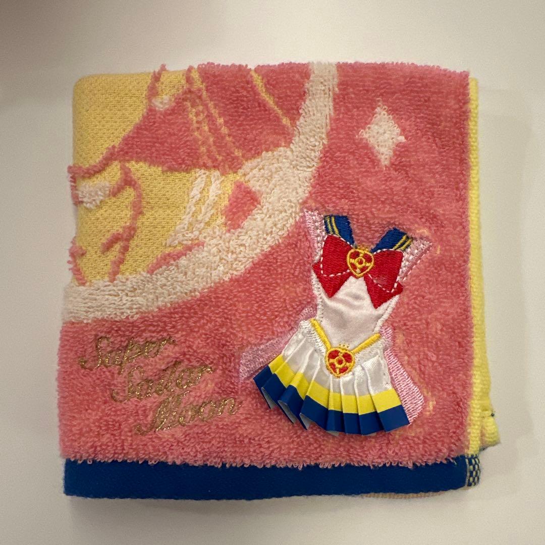 セーラームーン タオルハンカチ 月野うさぎ - メルカリ