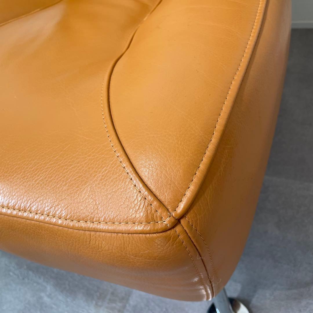 送料込　IDC OTSUKA ドミシール 総革張　アームチェア レザー　オレンジ