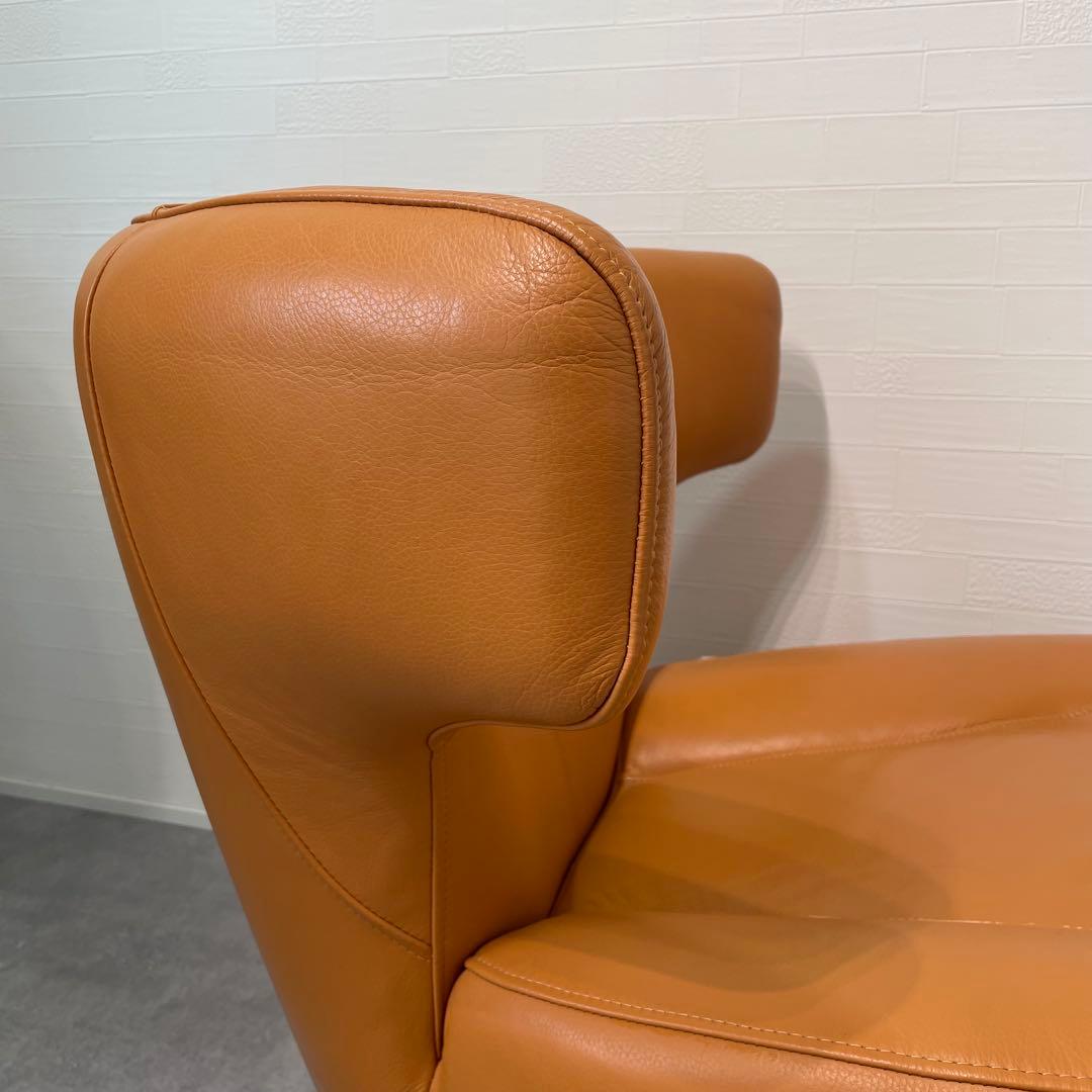 送料込　IDC OTSUKA ドミシール 総革張　アームチェア レザー　オレンジ