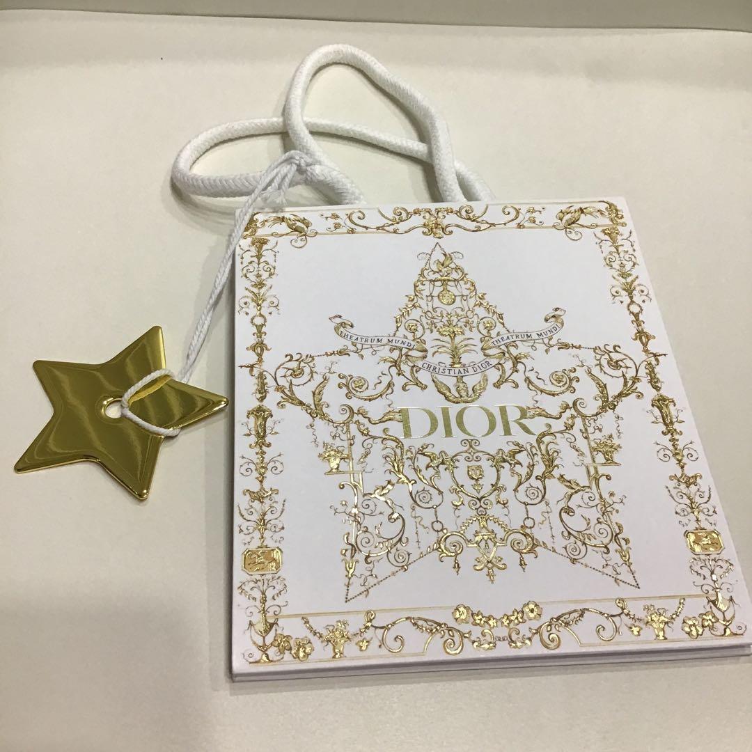 DIOR スノードーム 2025 ニューイヤーカードとミニショッパー付き