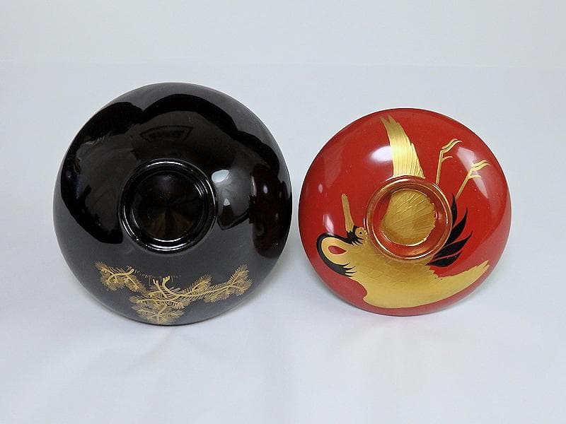 磁器 京焼 古伊万里 金襴手 若松に飛鶴の図 蓋茶碗 E124AS-CFx - メルカリ